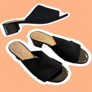 BANDOLINO black sandal slip on kitten heels